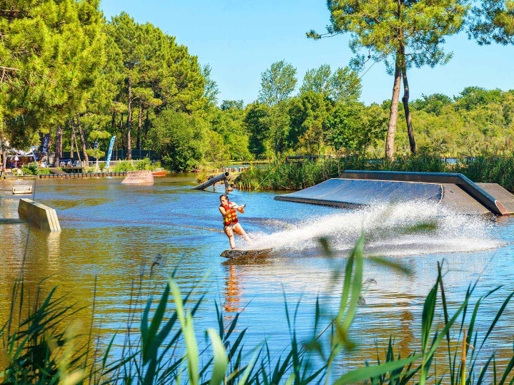 location vacances lacanau azureva gironde pole glisse wakeboard